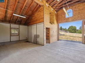 555 Highland Dr, Danville CA 94526