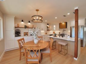 1732 Oakmont Drive 8, Walnut Creek CA 94595