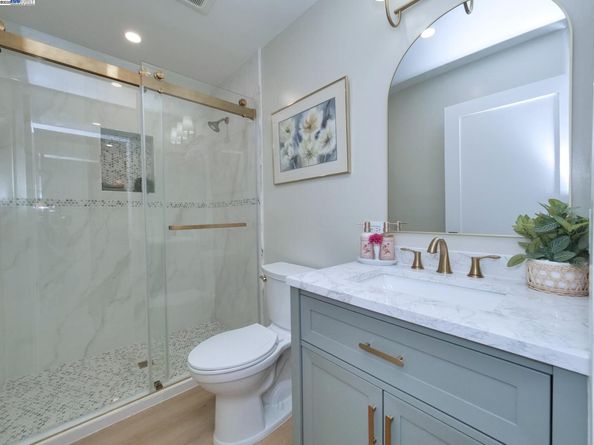 1732 Oakmont Drive 8, Walnut Creek CA 94595