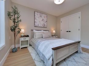 1732 Oakmont Drive 8, Walnut Creek CA 94595