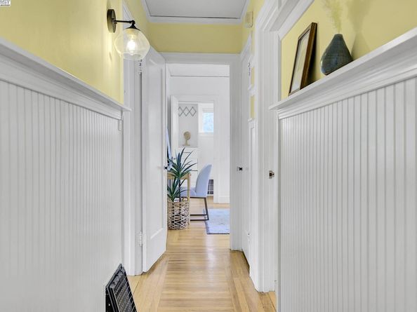 6120 Camden St, Oakland CA 94605