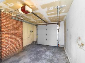7851 Holly, Oakland CA 94621