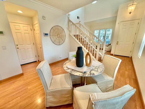 2712 Chocolate St, Pleasanton CA 94588