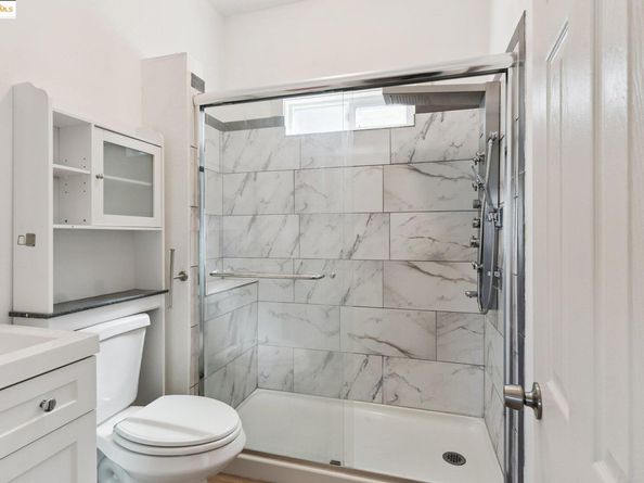 2322 E 21st St, Oakland CA 94601