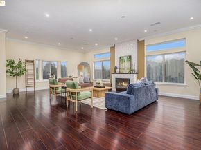 130 Arbor View Ln, Lafayette CA 94549