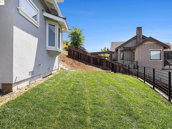 130 Arbor View Ln, Lafayette CA 94549