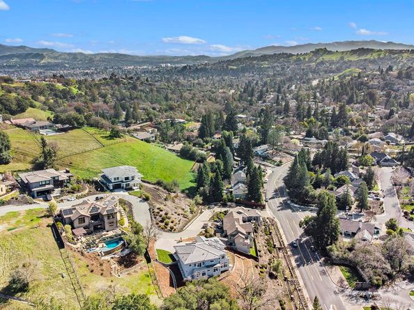 130 Arbor View Ln, Lafayette CA 94549