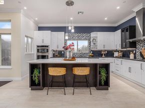 130 Arbor View Ln, Lafayette CA 94549