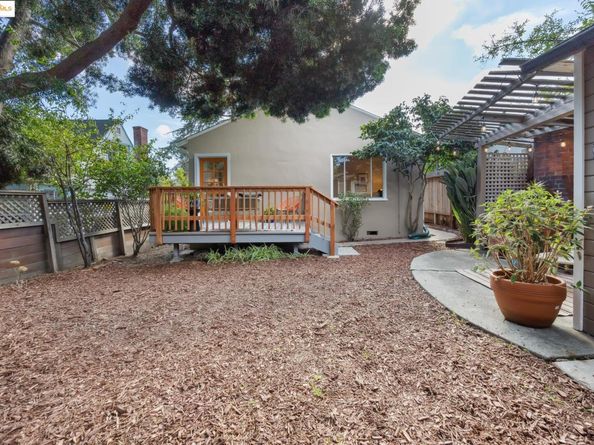 5318 Fleming Avenue, Oakland CA 94619