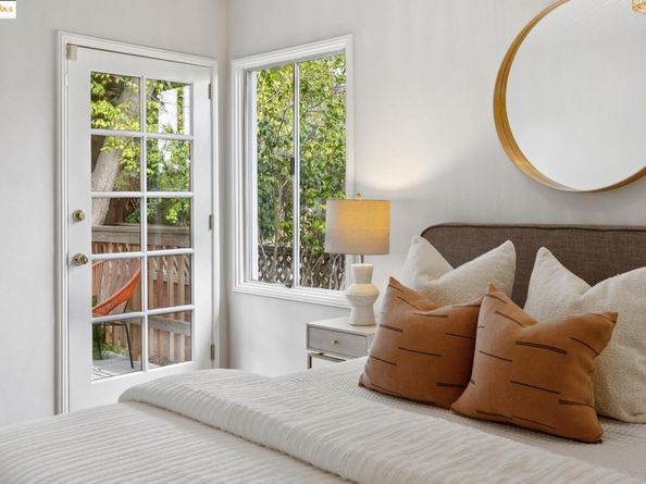 5318 Fleming Avenue, Oakland CA 94619