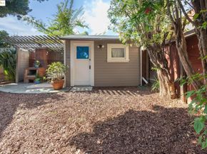 5318 Fleming Avenue, Oakland CA 94619