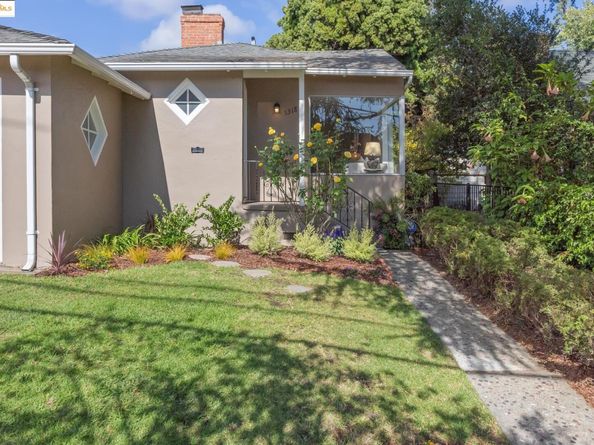 5318 Fleming Avenue, Oakland CA 94619