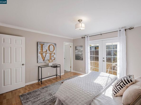 1498 Delaware Dr, Concord CA 94521