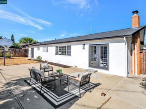 1498 Delaware Dr, Concord CA 94521