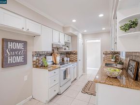 1498 Delaware Dr, Concord CA 94521