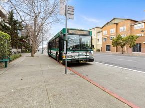 1121 40th Street 4201, Emeryville CA 94608