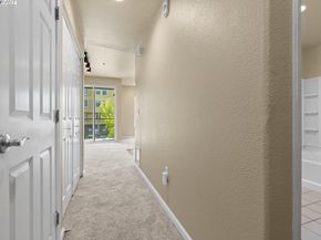 1121 40th Street 4201, Emeryville CA 94608