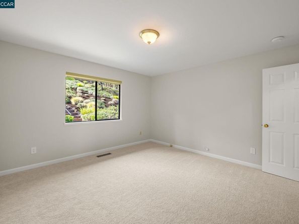 1305 Chesterton Way, Walnut Creek CA 94596