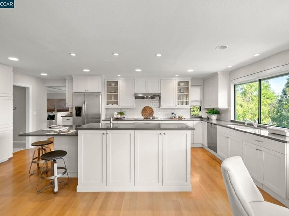 1305 Chesterton Way, Walnut Creek CA 94596