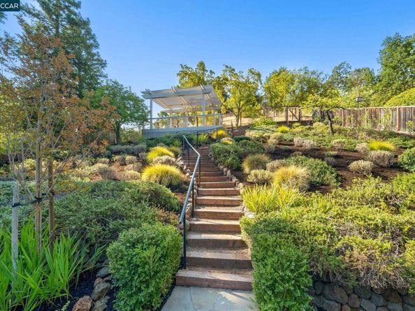 1305 Chesterton Way, Walnut Creek CA 94596