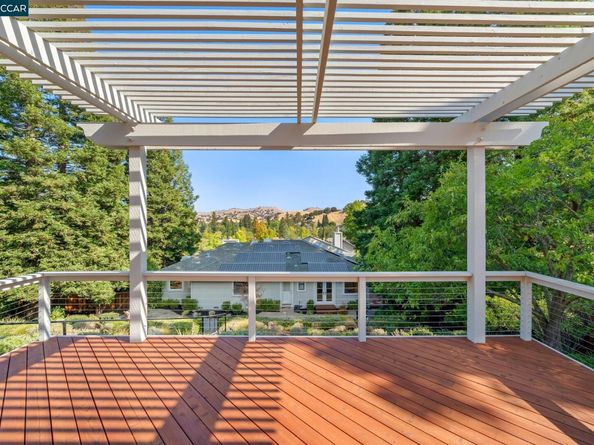 1305 Chesterton Way, Walnut Creek CA 94596