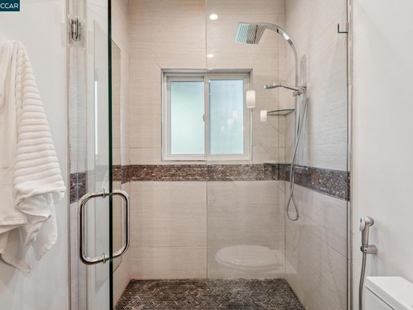 1149 Camino Vallecito, Lafayette CA 94549