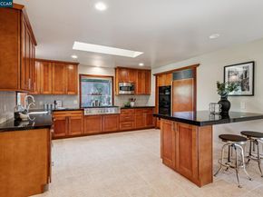 1149 Camino Vallecito, Lafayette CA 94549