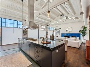 311 4th St 301, Oakland CA 94607