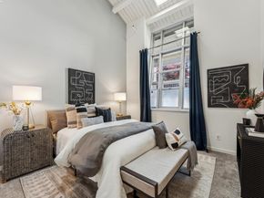 311 4th St 301, Oakland CA 94607