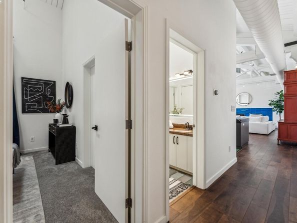 311 4th St 301, Oakland CA 94607