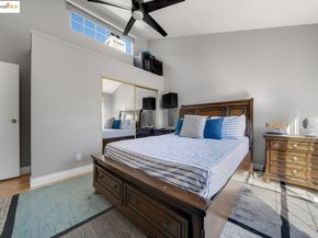 7572 Mountain Blvd. 2, Oakland CA 94605