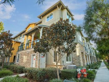 833 Tranquility Cir