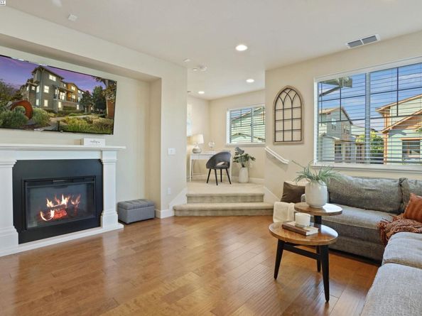 833 Tranquility Cir 5, Livermore CA 94551