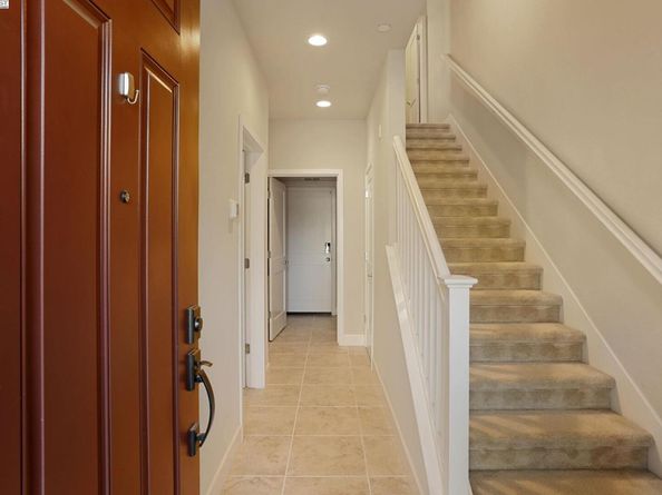 833 Tranquility Cir 5, Livermore CA 94551