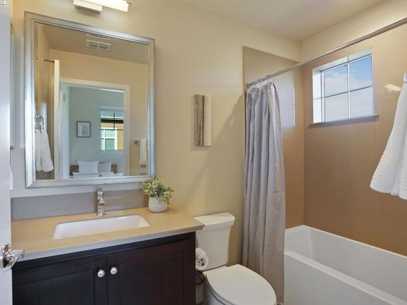 833 Tranquility Cir 5, Livermore CA 94551