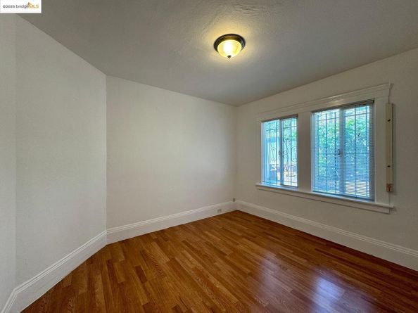 2101 13Th Ave, Oakland CA 94606