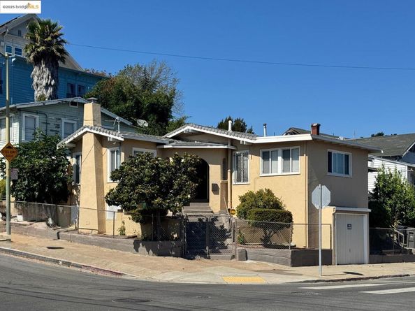 2101 13Th Ave, Oakland CA 94606