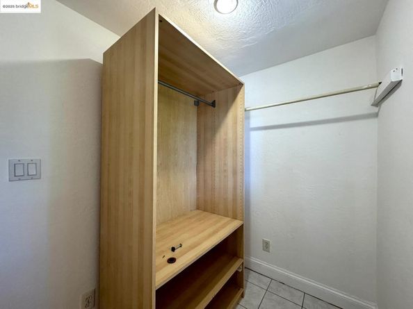 2101 13Th Ave, Oakland CA 94606