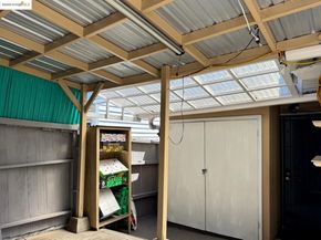 2101 13Th Ave, Oakland CA 94606