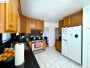 2101 13Th Ave, Oakland CA 94606