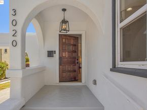 3020 55Th Ave, Oakland CA 94605