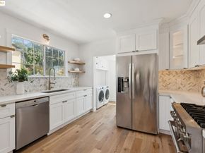 3020 55Th Ave, Oakland CA 94605