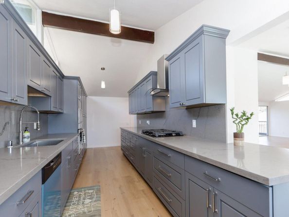 2575 Bantry Lane, South San Francisco CA 94080