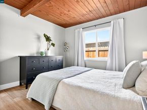 952 Patrick Dr, Pinole CA 94564