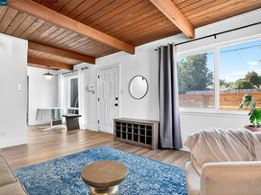 952 Patrick Dr, Pinole CA 94564
