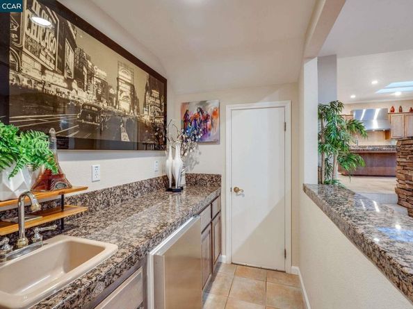1105 Peacock Creek Drive, Clayton CA 94517