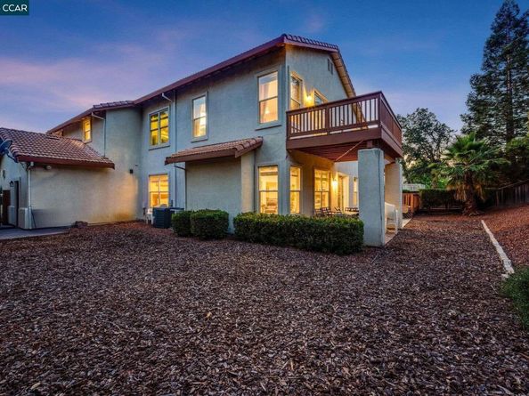 1105 Peacock Creek Drive, Clayton CA 94517