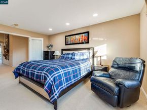 1105 Peacock Creek Drive, Clayton CA 94517