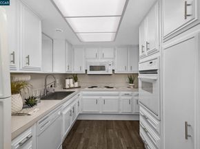 1129 Ptarmigan Dr 3, Walnut Creek CA 94595