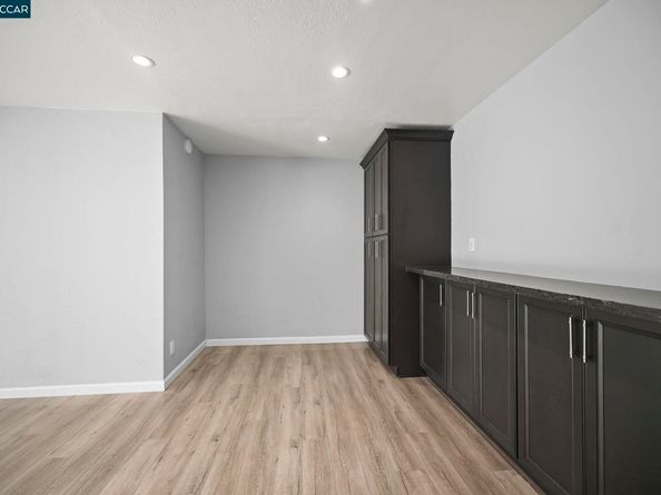 5095 Valley Crest Dr 308, Concord CA 94521